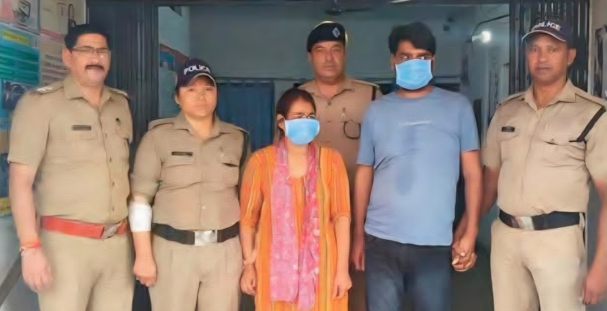**जमीन विवाद में बेटी ने प्रेमी के साथ की थी मां की हत्या**